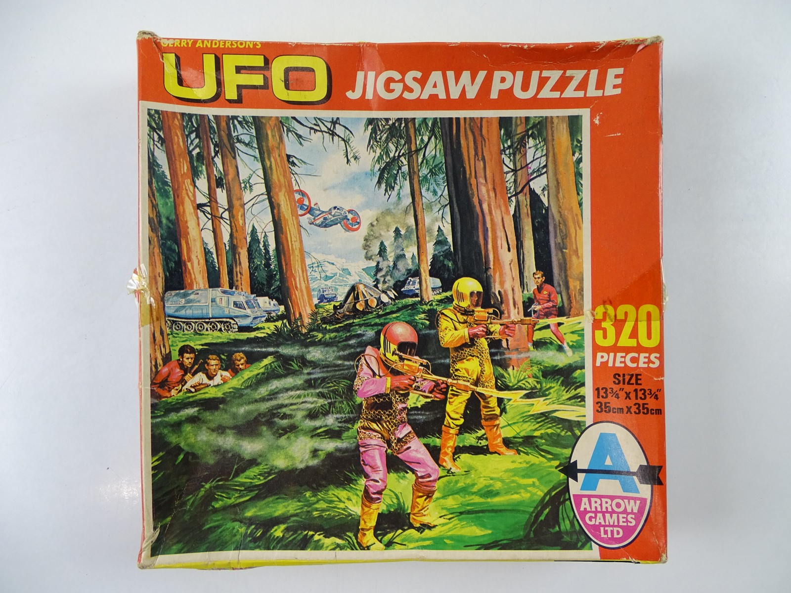CARLTON GERRY ANDERSON UFO S.H.A.D.O. INTERCEPTOR WITH UFO SAUCER CARLTON GERRY ANDERSON UFO S.H.A.D.O. INTERCEPTOR WITH UFO SAUCER