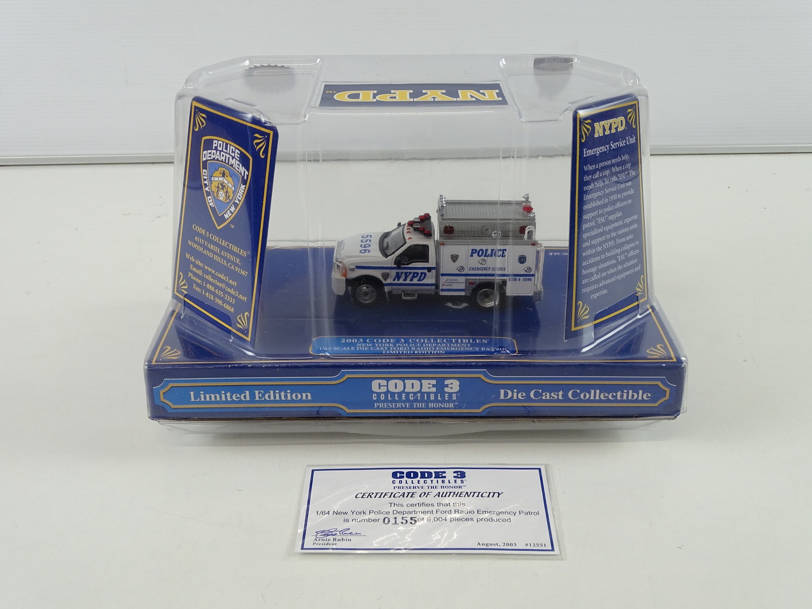 Lot 3 - A group of 1:64 and 1:43 scale police vehicles
