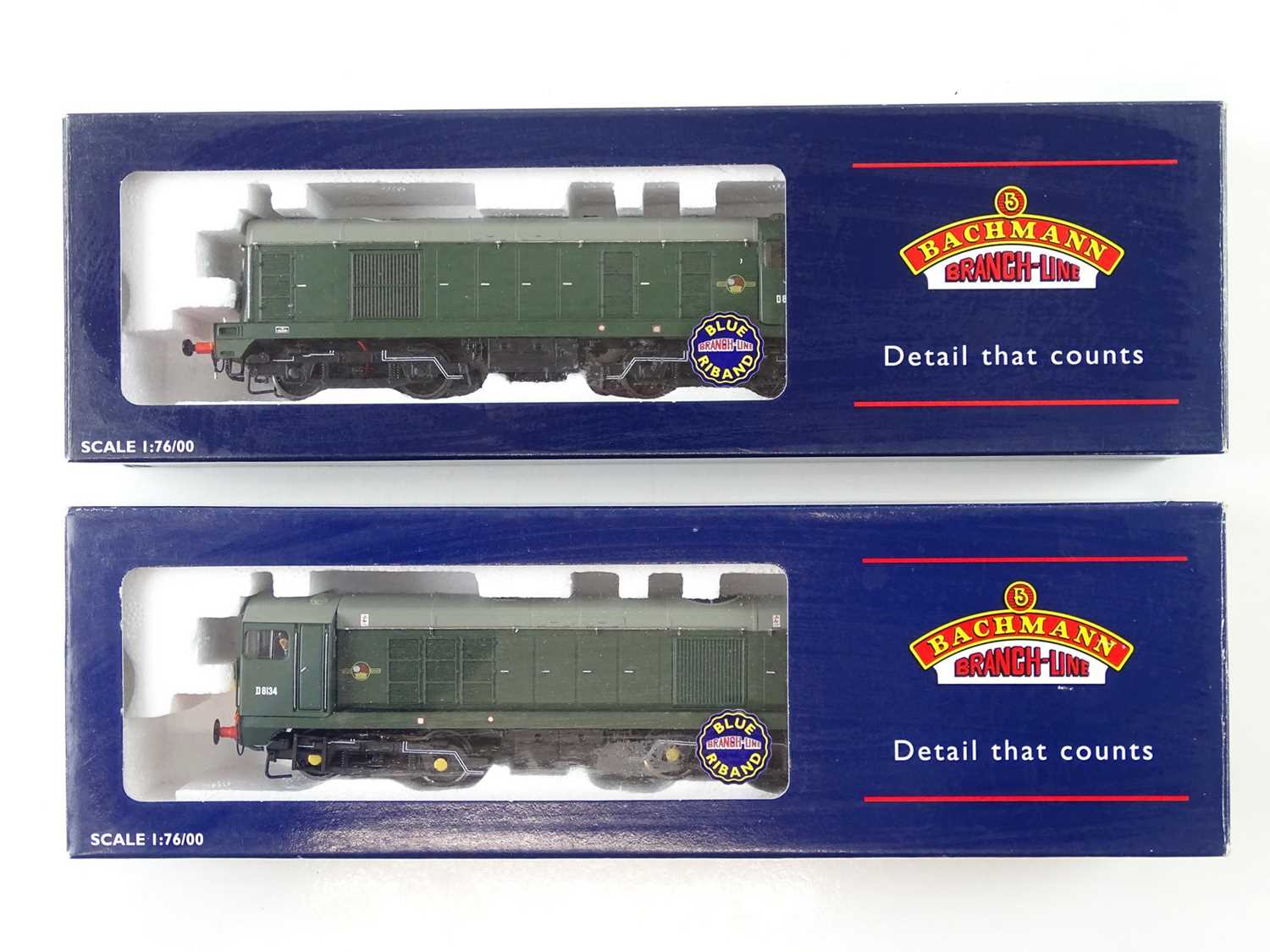 Lot 359 - A pair of BACHMANN OO Gauge class 20 diesel...