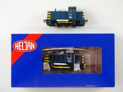 Lot 376 - A HELJAN OO Gauge class 07 diesel shunting...