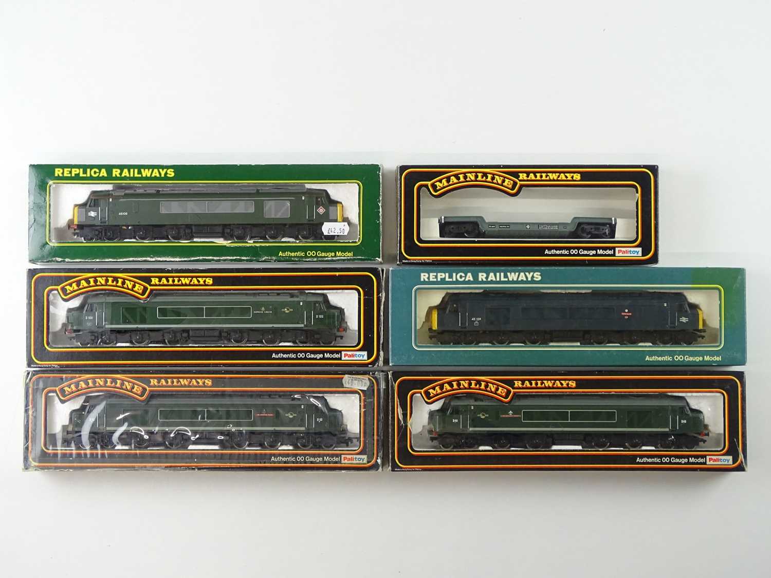 Lot 377 - A group of OO Gauge 'Peak' class 45 diesel...