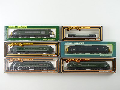 Lot 377 - A group of OO Gauge 'Peak' class 45 diesel...