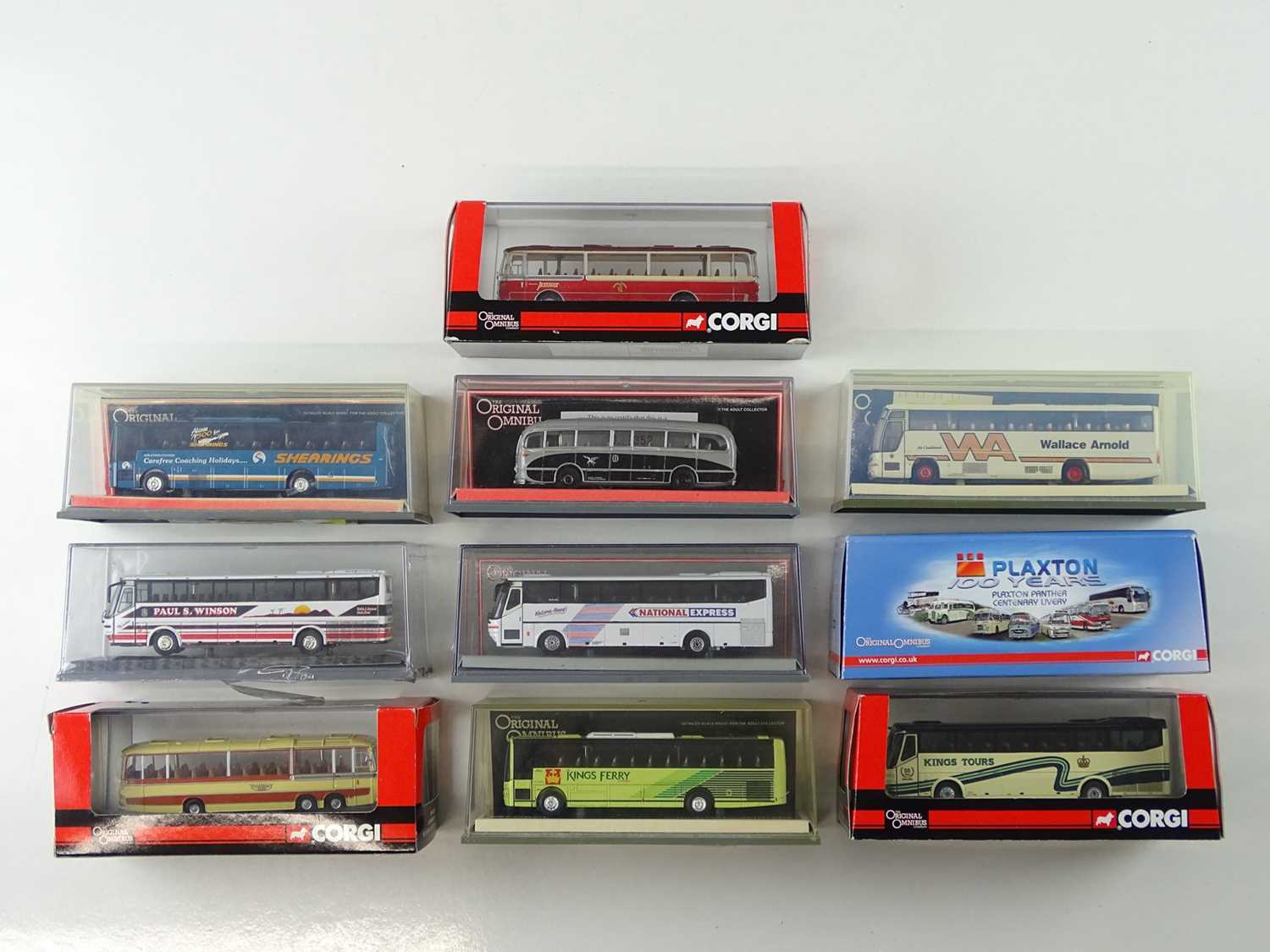 Lot 38 - A mixed group of 1:76 scale coaches by CORGI...
