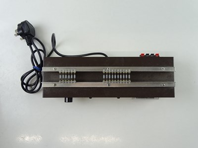 Lot 382 - A GAUGEMASTER OO Gauge Model LT rolling road -...