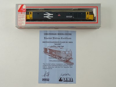 Lot 392 - A group of LIMA OO Gauge class 47 / 50 diesel...