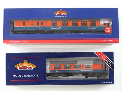 Lot 416 - A BACHMANN OO Gauge 39-001W Derby RTC twin...