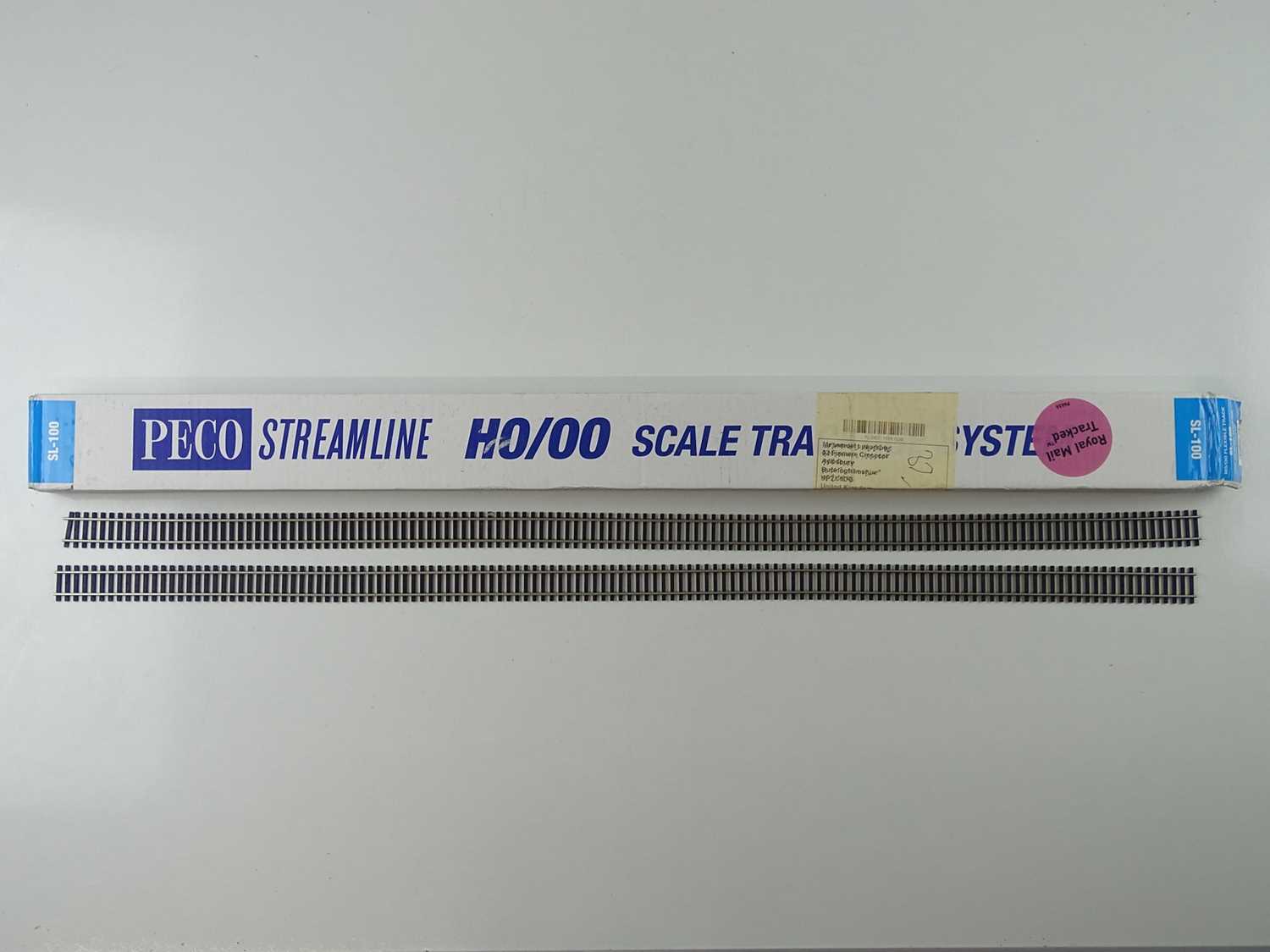 Lot 454 - A box of PECO OO Gauge SL-100 streamline...