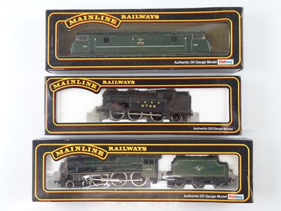 Lot 476 - A group of MAINLINE OO Gauge steam and diesel...