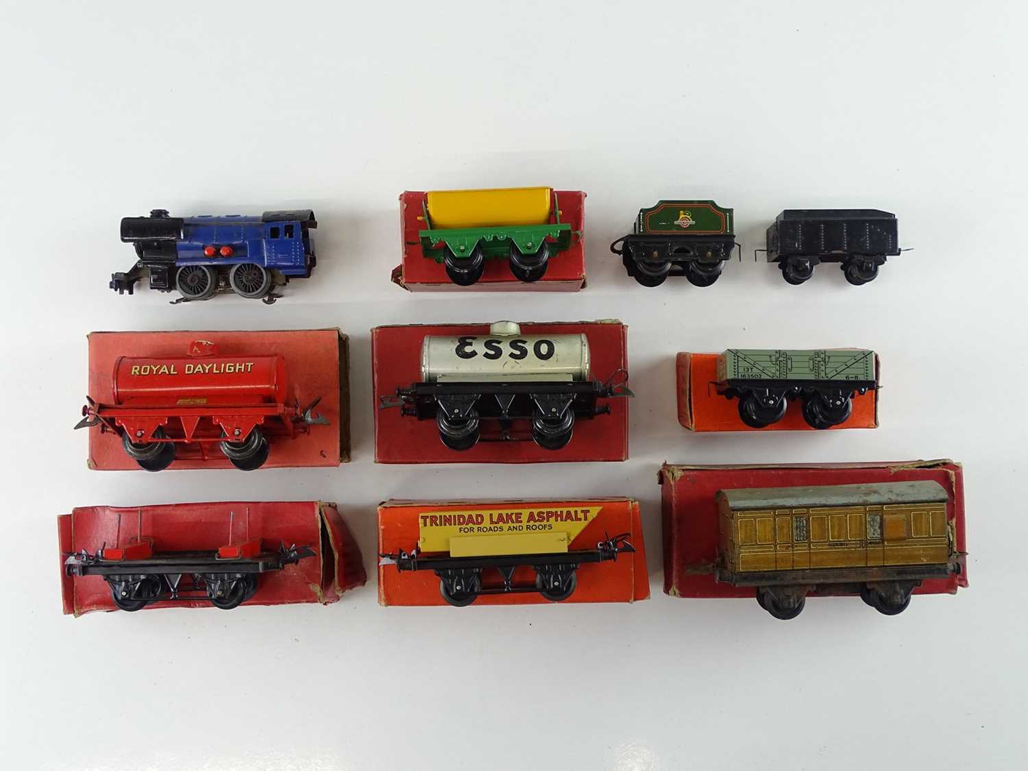 Lot 526 - A mixed group of HORNBY (and others) O Gauge...