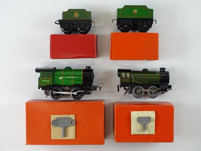 Lot 542 - A pair of HORNBY O Gauge No.20 and No.30...