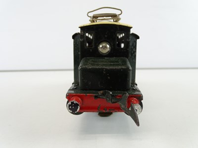 Lot 555 - A HORNBY (FRANCE) O Gauge 3-rail electric...