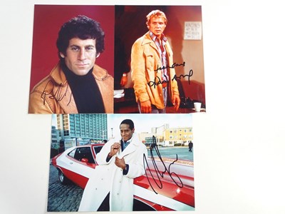 Lot 124 - STARSKY AND HUTCH - a group of signed photos...