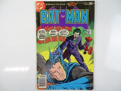 Lot 176 - BATMAN #294 - (1977 - DC - UK Cover Price) -...