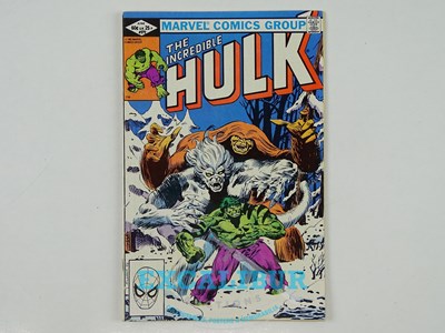 Lot 225 - INCREDIBLE HULK #272 - (1976 - MARVEL) -...