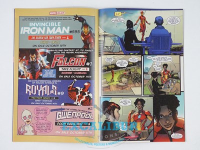 Lot 344 - INVINCIBLE IRON MAN #11 - (2017 - MARVEL) -...
