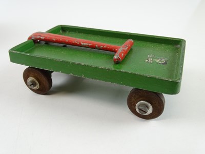 Lot 118 - A mixed group of vintage toys to include an...