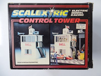 Lot 133 - A quantity of vintage SCALEXTRIC track and...