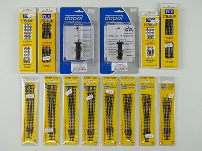 Lot 164 - A quantity of N gauge PECO Code 55 points and...