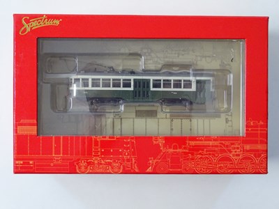 Lot 197 - A SPECTRUM by BACHMANN HO gauge American...