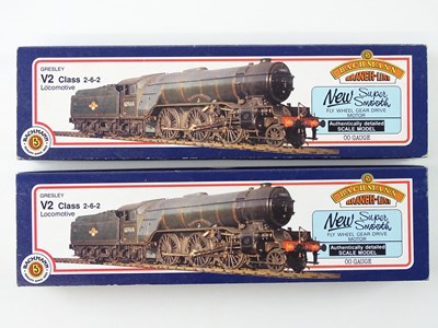 Lot 223 - A pair of BACHMANN OO gauge class V2 steam...