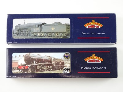 Lot 224 - A pair of BACHMANN OO gauge steam locomotives...