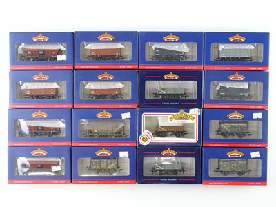 Lot 231 - A group of mixed BACHMANN OO gauge wagons of...