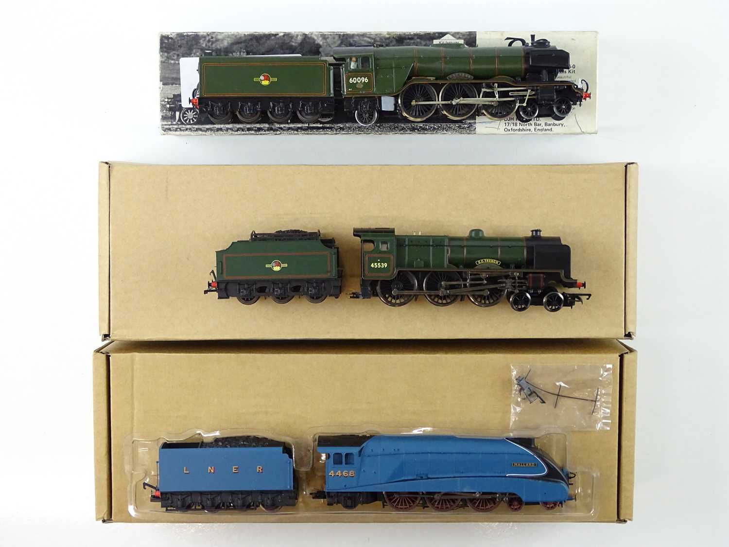 Lot 237 - A group of unboxed OO gauge steam locomotives...