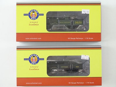 Lot 250 - A pair of OXFORD RAIL OO gauge Adams Radial...