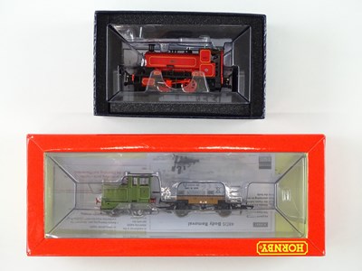 Lot 266 - A pair of OO gauge industrial locomotives...