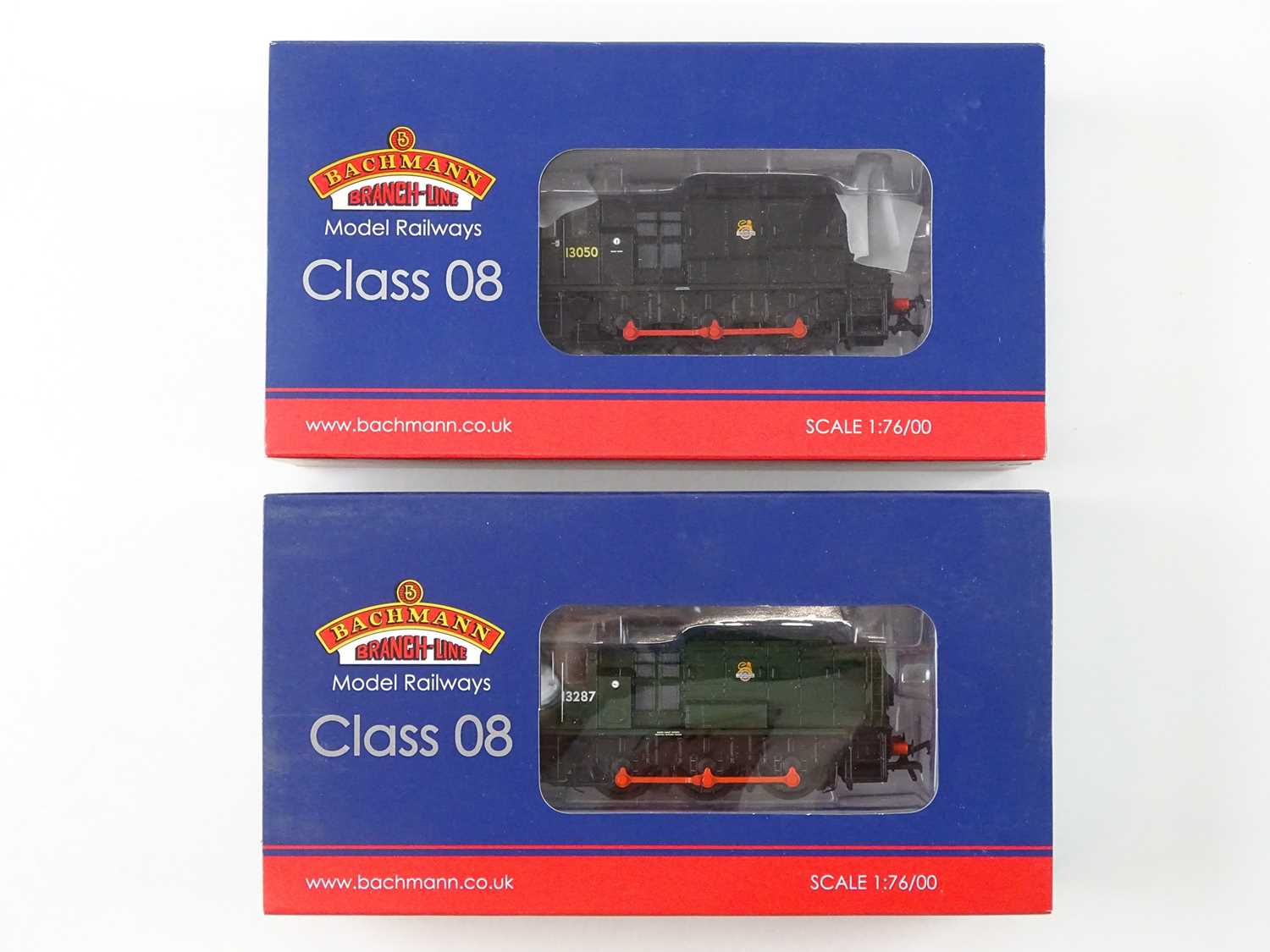 Lot 289 - A pair of BACHMANN OO gauge class 08 diesel...