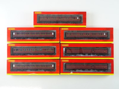 Lot 295 - A group of HORNBY OO gauge ex-LNER Gresley...