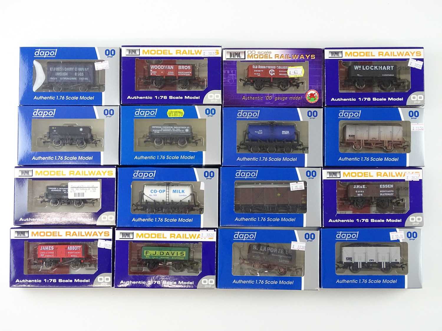 Lot 305 - A group of mixed DAPOL OO gauge wagons of...