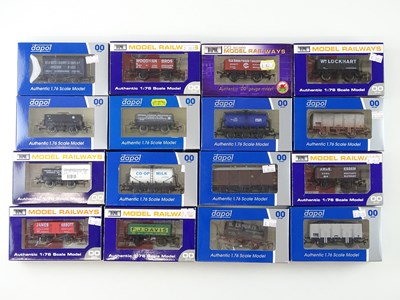 Lot 305 - A group of mixed DAPOL OO gauge wagons of...