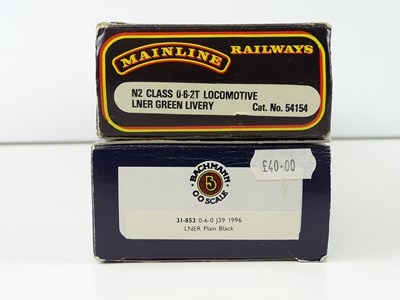 Lot 318 - A BACHMANN OO gauge class J39 steam locomotive...