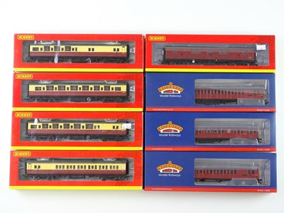 Lot 346 - A group of OO gauge Maunsell and Birdcage...