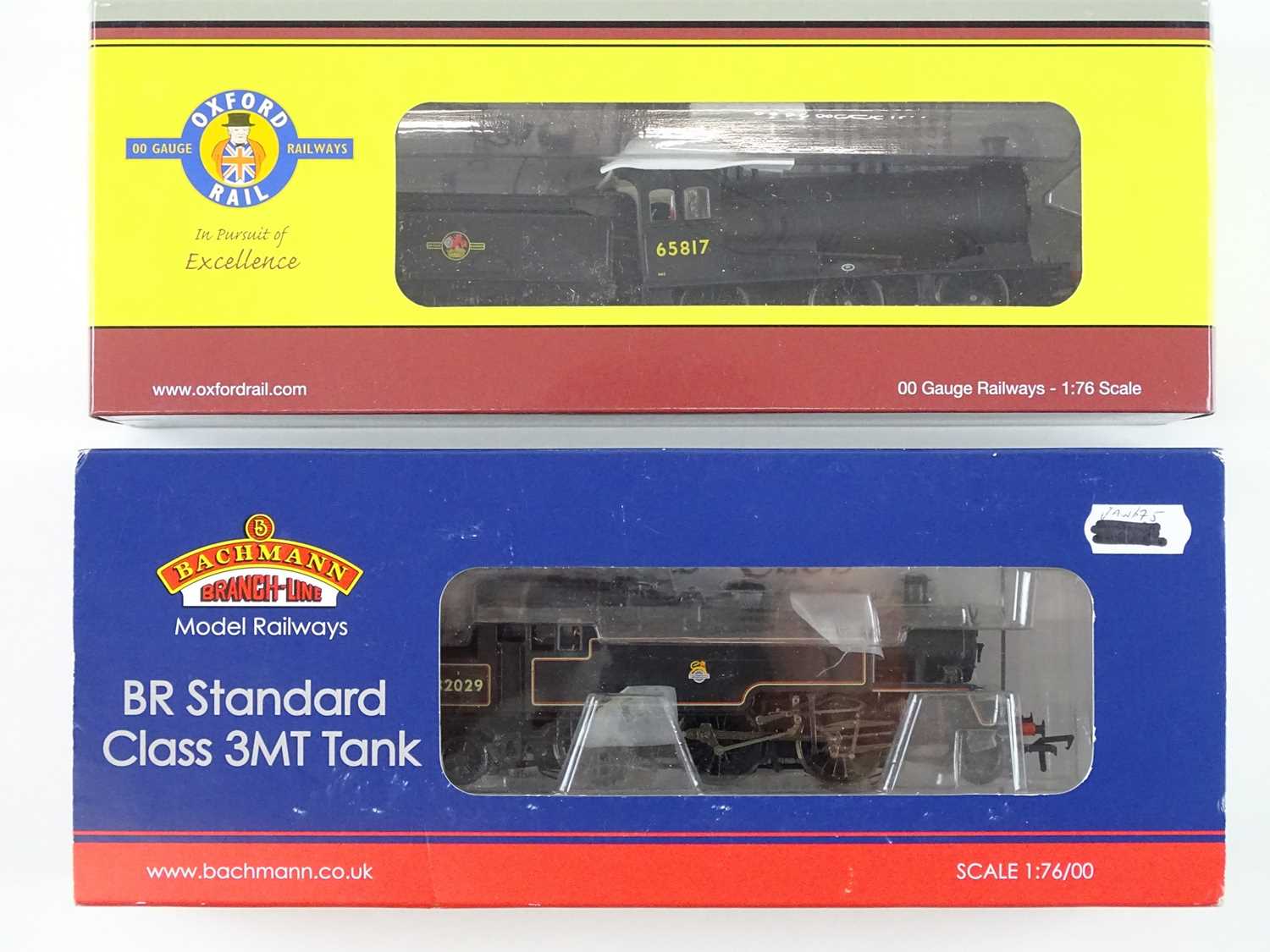 Lot 385 - A pair of OO gauge steam locomotives...