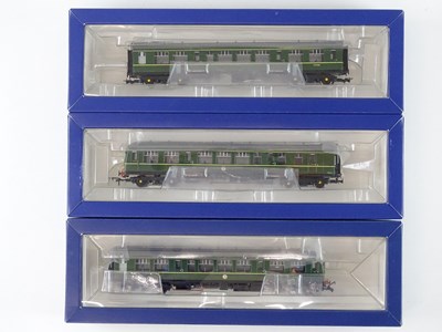 Lot 405 - A BACHMANN OO gauge 32-911A Class 108 3-car...