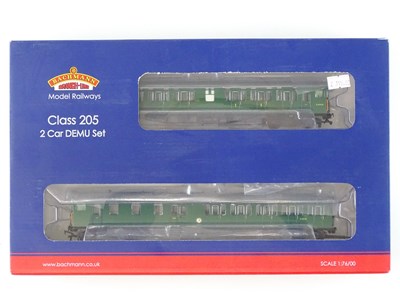 Lot 409 - A BACHMANN OO gauge 31-236X 2-H Thumper 2-car...