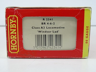 Lot 419 - A HORNBY OO gauge R2341 class A3 steam...