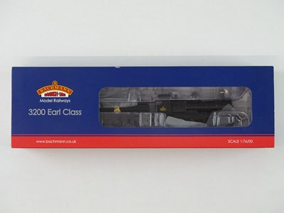 Lot 423 - A BACHMANN OO gauge 31-086 3200 class steam...