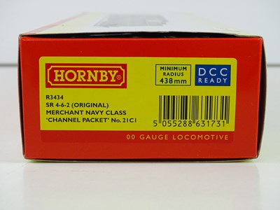 Lot 428 - A HORNBY OO gauge R3434 Merchant Navy class...