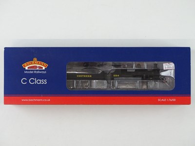 Lot 431 - A BACHMANN OO gauge 31-461A C class steam...