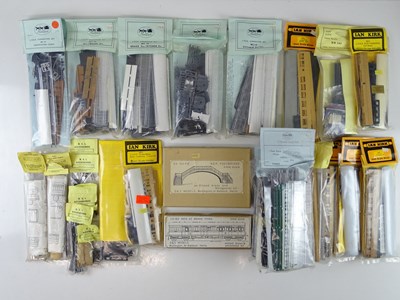 Lot 483 - A large quantity of unbuilt OO gauge coach...