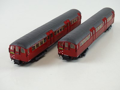 Lot 495 - An unboxed EFE OO gauge Piccadilly Line 1938...
