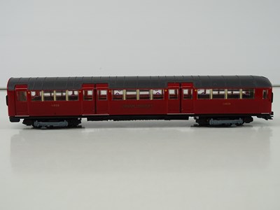 Lot 495 - An unboxed EFE OO gauge Piccadilly Line 1938...