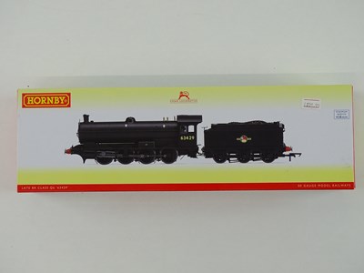 Lot 515 - A HORNBY OO gauge R3426 Class Q6 steam...
