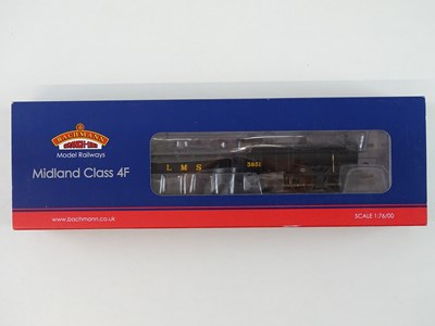 Lot 526 - A BACHMANN 31-880 OO gauge Midland Class 4F...