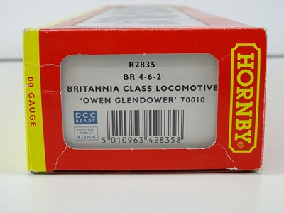 Lot 528 - A HORNBY OO gauge R2835 Britannia Class steam...