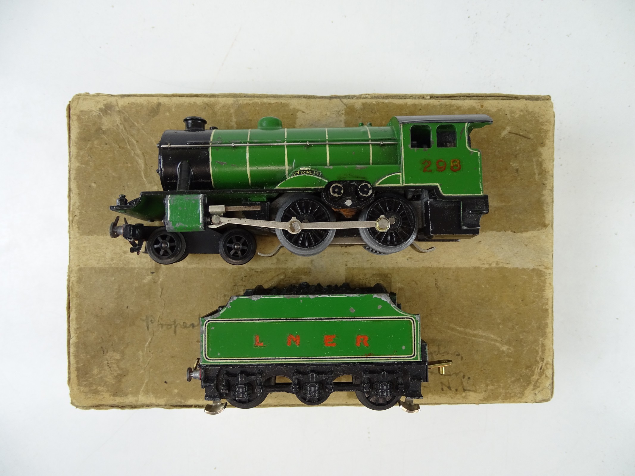 Lot 571 - A TRIX TWIN pre-war 4-4-0 steam locomotive