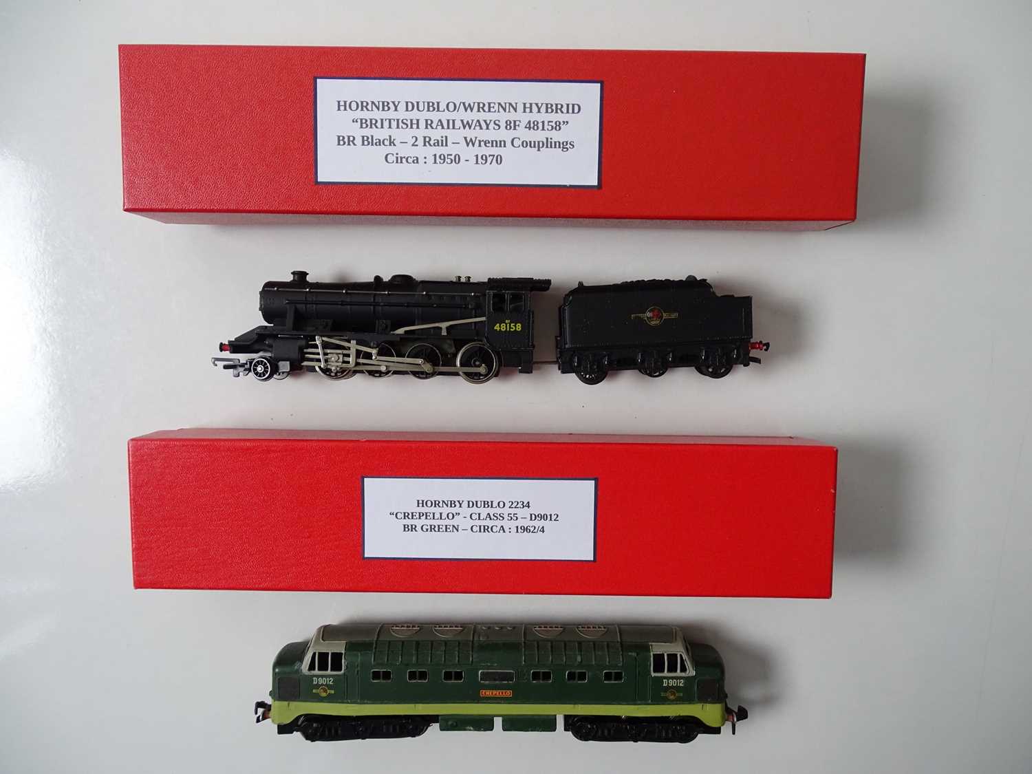 Lot 597 - A pair of OO gauge locos comprising a HORNBY...